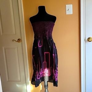 Beautiful light hot pink and black dress or skirt can wear as either or!